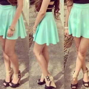 Cotton On skater mint mini skirt